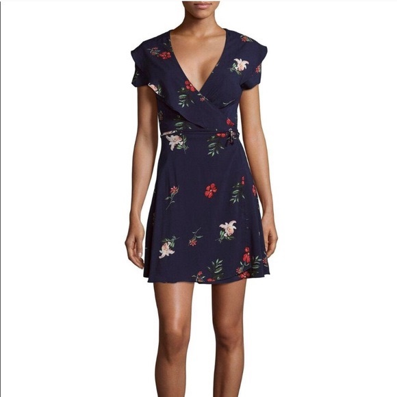 Saks Fifth Avenue Dresses & Skirts - Saks Fifth Avenue Floral Wrap Dress in Navy